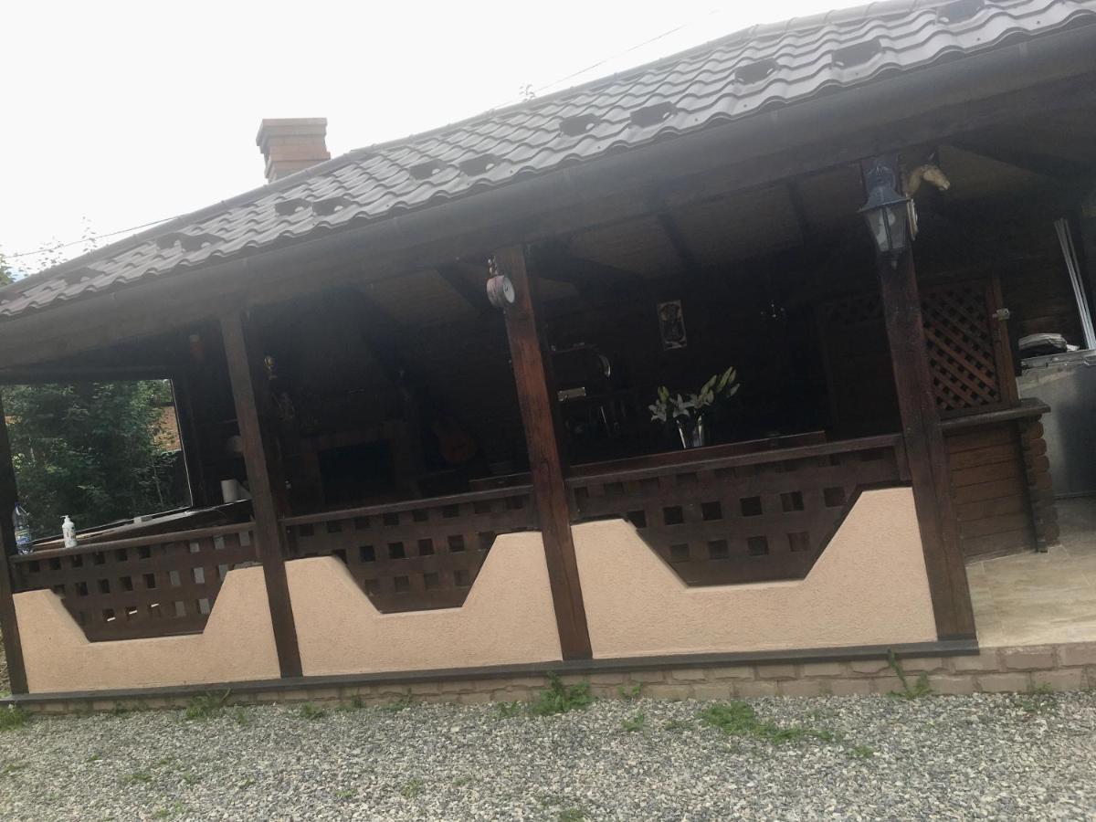 Vas.Vom Aparthotel Manyava Екстериор снимка